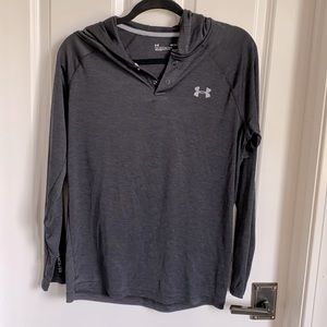 Men’s under amour lightweight hoodie